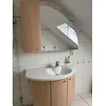 Nyaraló Ina *