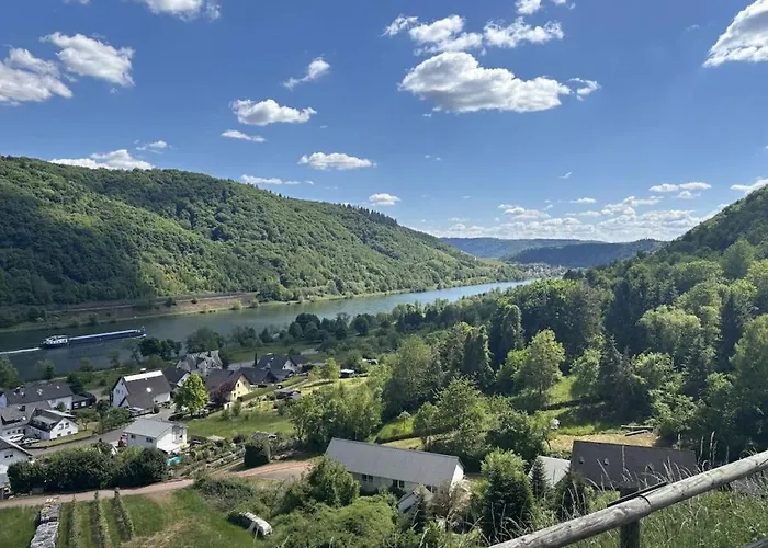 Ina * Sankt Aldegund